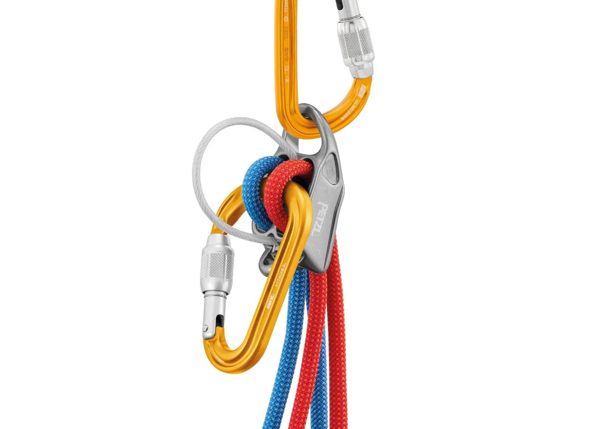 ATTACHE Carabiner
