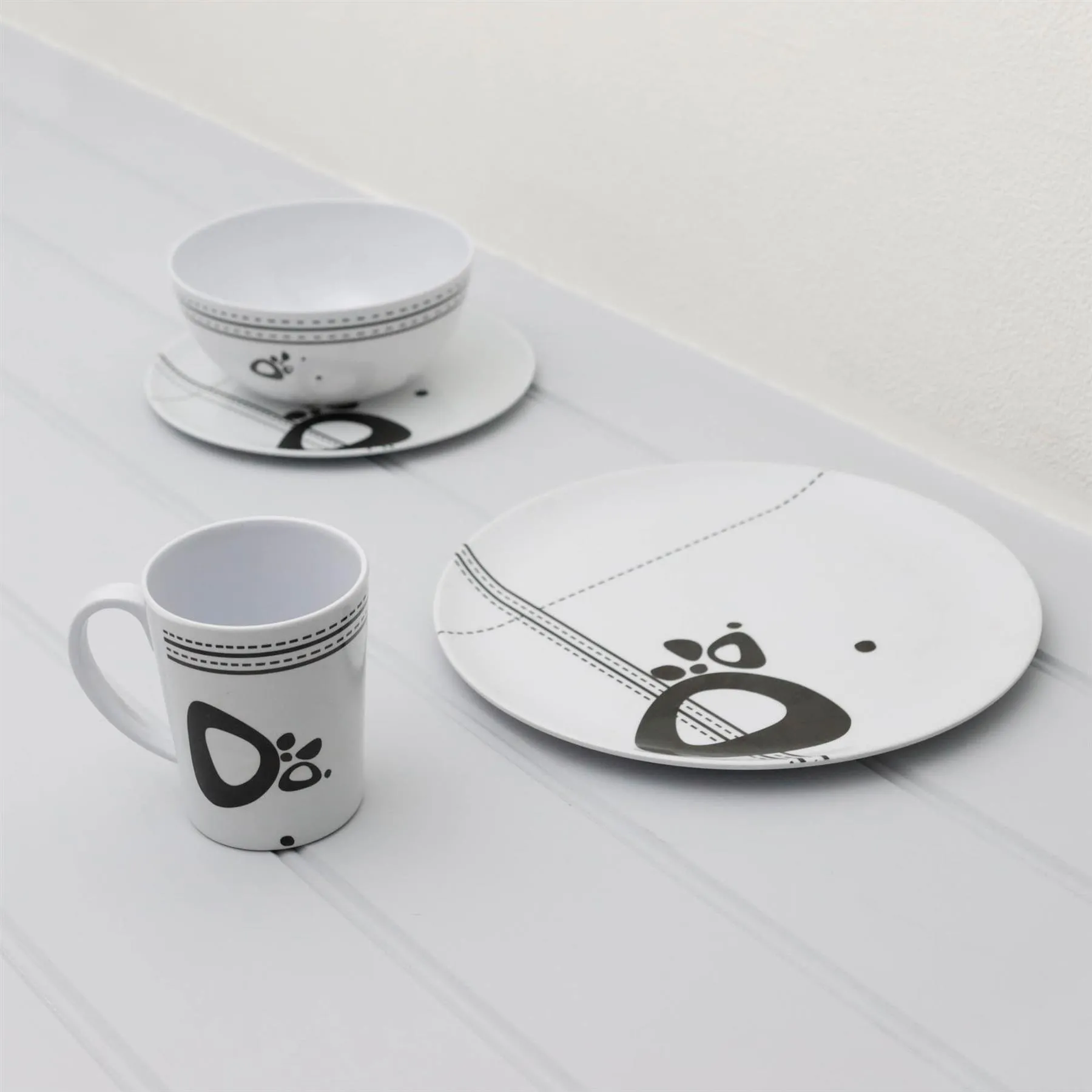 Camping Caravan Picnic Fishing Travel Melamine 16pc Dining Dinner Set - Abstract