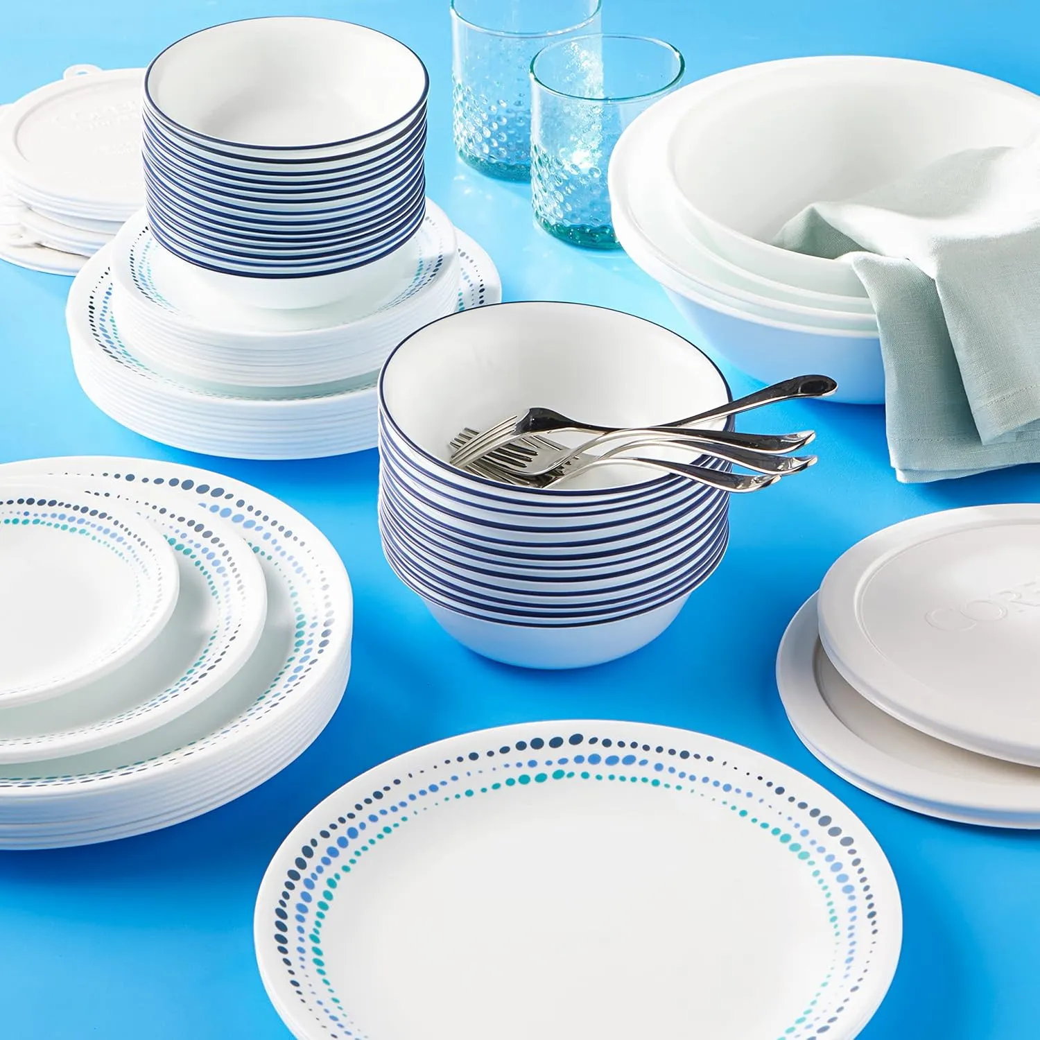 Corelle Dinnerware Set (12pc Set, Ocean Blues)-Dinner Set for 4, Includes 4 x: Plates, Side Plates & Bowls, 3 X More Durable, Half The Space & Weight of Ceramic, up to 80% Recycled Glass (1146815)