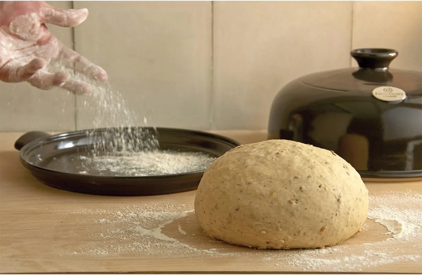 Emile Henry Bread Cloche | Charcoal