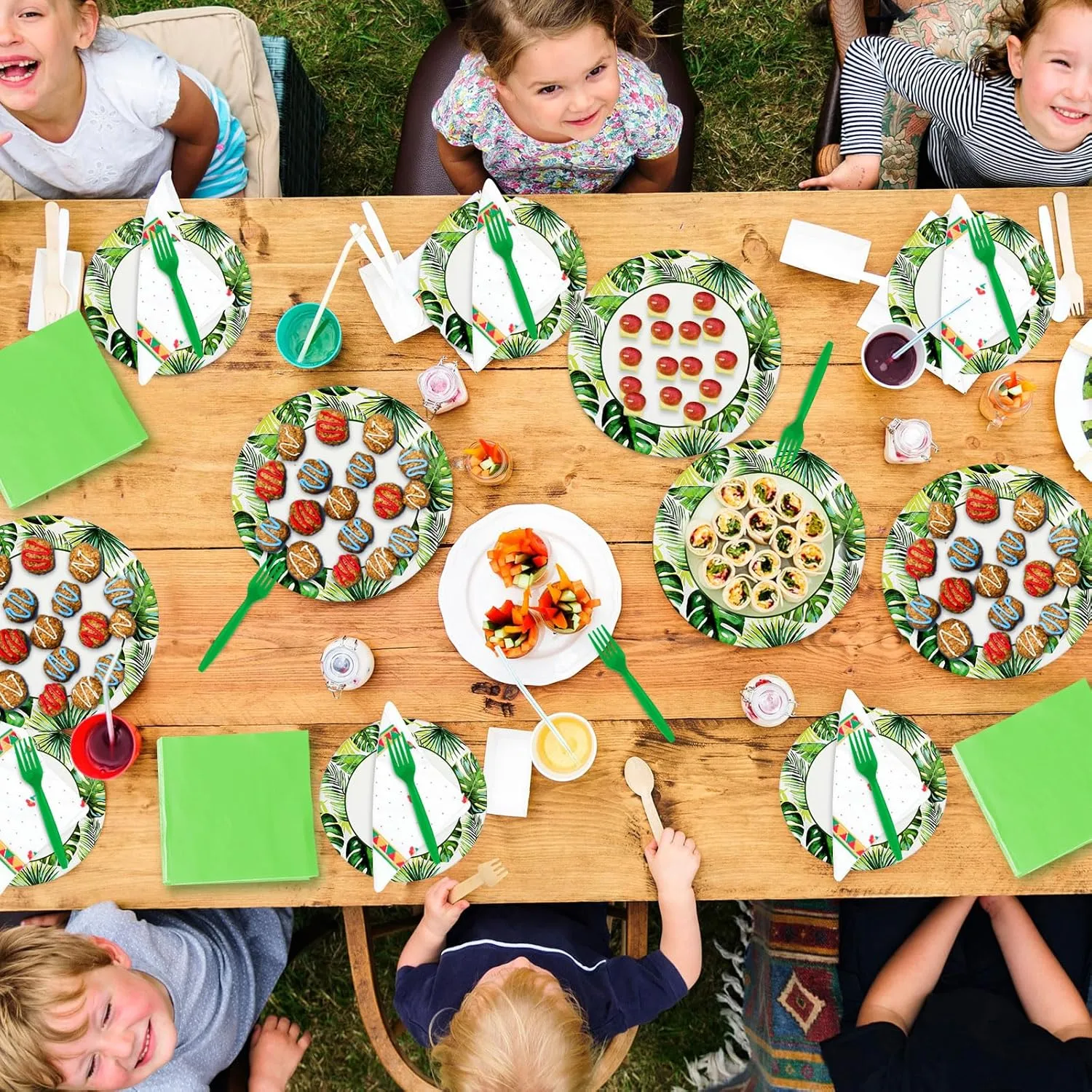 Havawish 240 Pcs Summer Hawaii Paper Tableware Napkins Beach Party Supplies 9'' Disposable Plates 7'' Paper Snack Plates for Kids Birthday Beach Party Decorations, Serves 60(Green,Tropics)