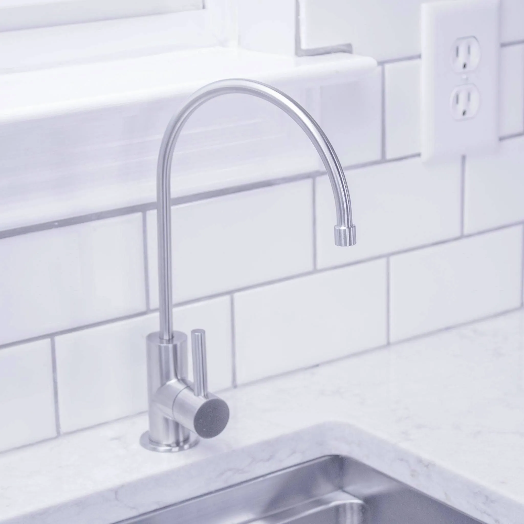 Junie - Filtered Water Faucet