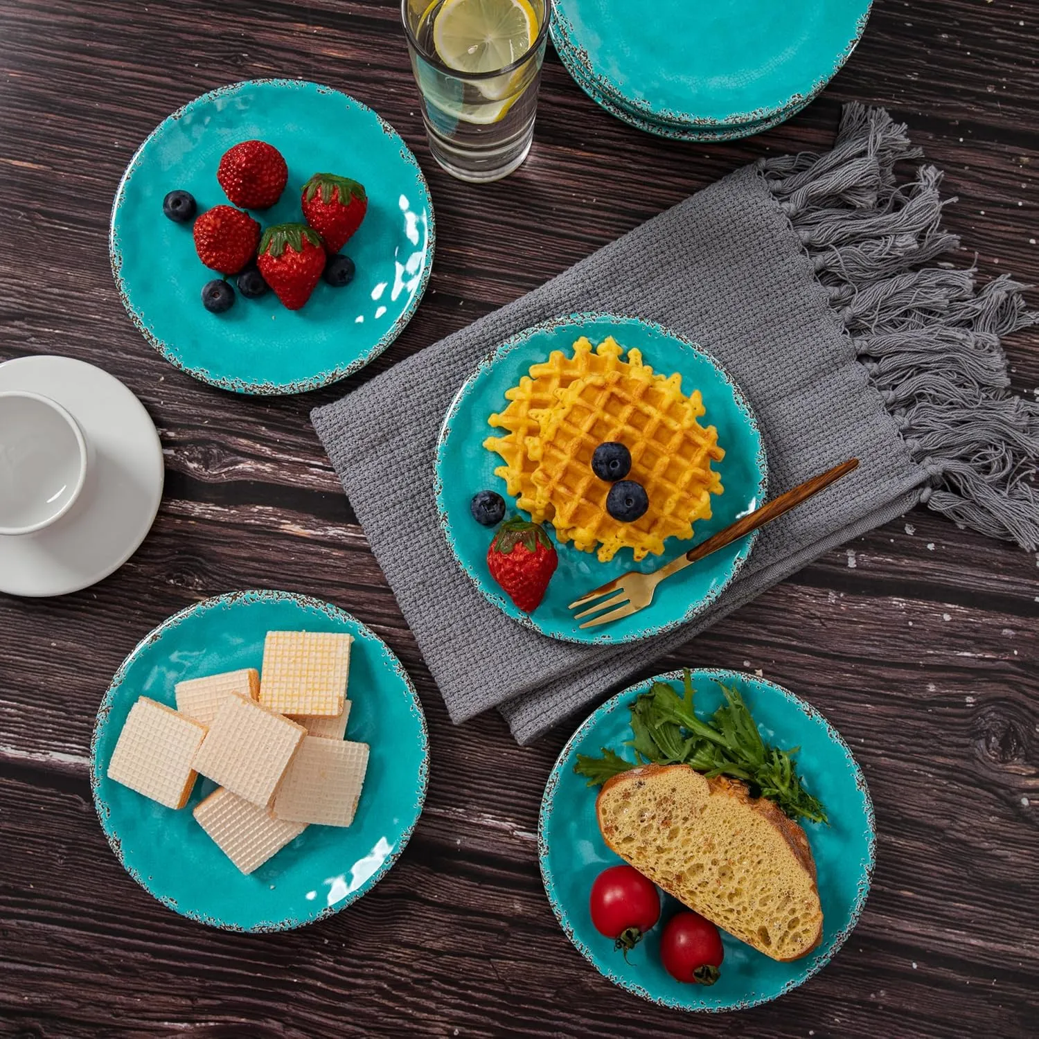 Melamine Dessert Plate, 6 inch Small Dinner Plates, Set of 8, Vintage Appetizer Plate Serving Dishes, Small Serving Plates Party Plates for Fruit Snack Side Dishes, Teal