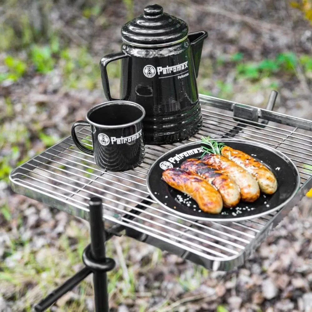 Petromax Enamelware Dinnerware Plates, Traditional Lightweight Enameled Steel Tableware for Kitchen and Camping, 2 Pack for Hot or Cold Food, 8.6 inch, Black