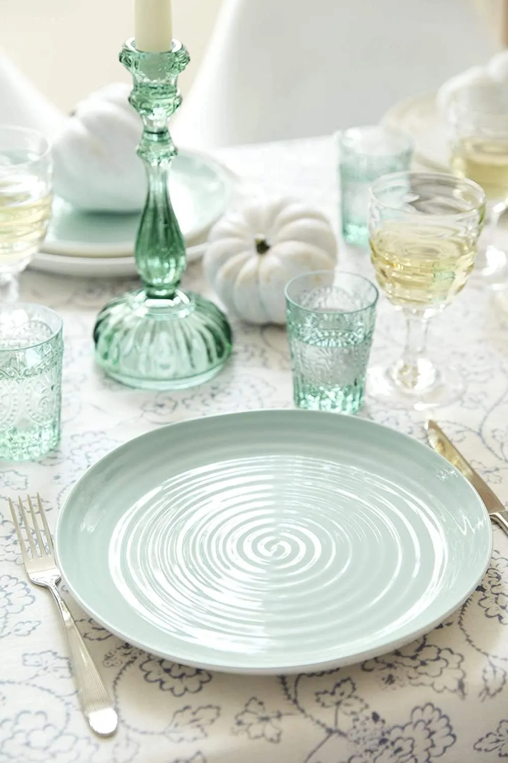 Portmeirion Sophie Conran Celadon 4 Piece Place Setting | Dinner Plate, Salad Plate, Cereal Bowl, and Mug | Made from Porcelain | Microwave and Dishwasher Safe