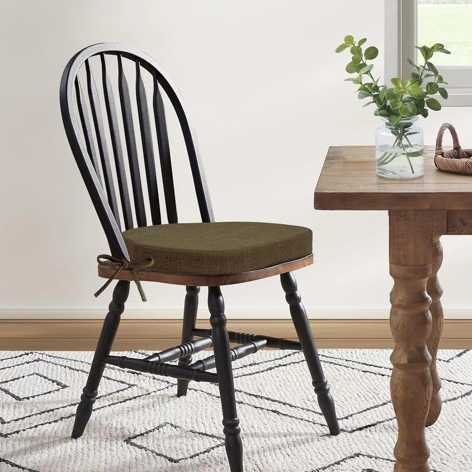 Shinnwa Dining Chair Cushions Set of 4, High-Resilience Foam Windsor Seat Pads, Kitchen Chair Cushions with Ties & Textured Cover, 4 Pack, 16.5 x 15.5 x 2, Dark Brown