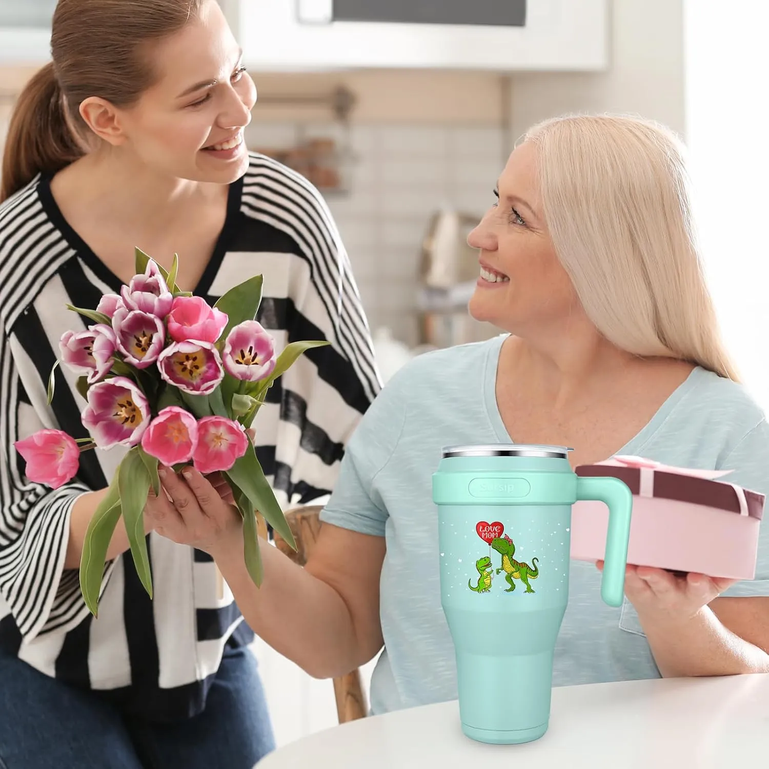 Sursip 40 oz Insulated Tumbler with Handle and Straw-Stainless Steel Vacuum Insulated Mug,Gifts for Women Men Him Her,Iced Tea or Coffee,Fit Car Holde(Green-Dinosaur)