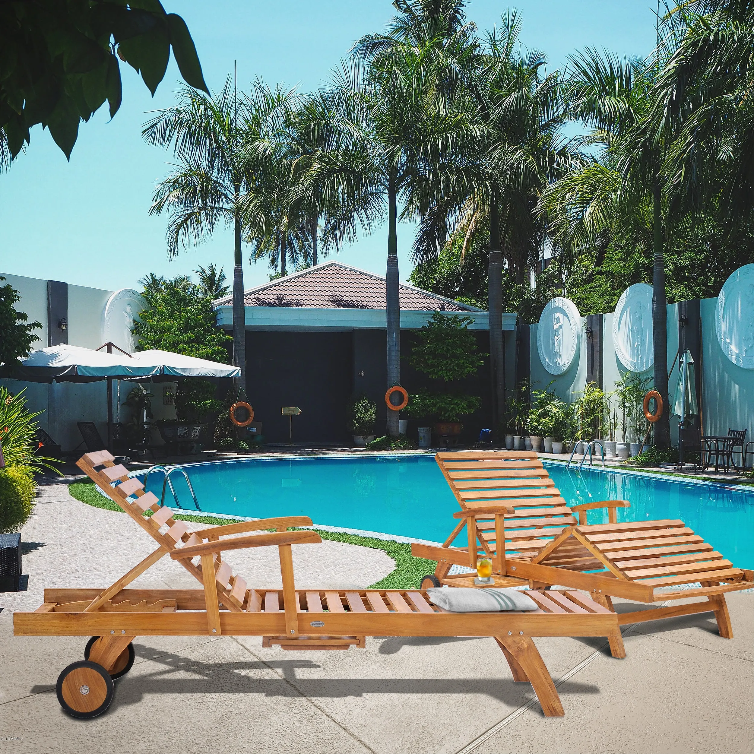 Teak Wood Bahama Pool and Patio Lounger